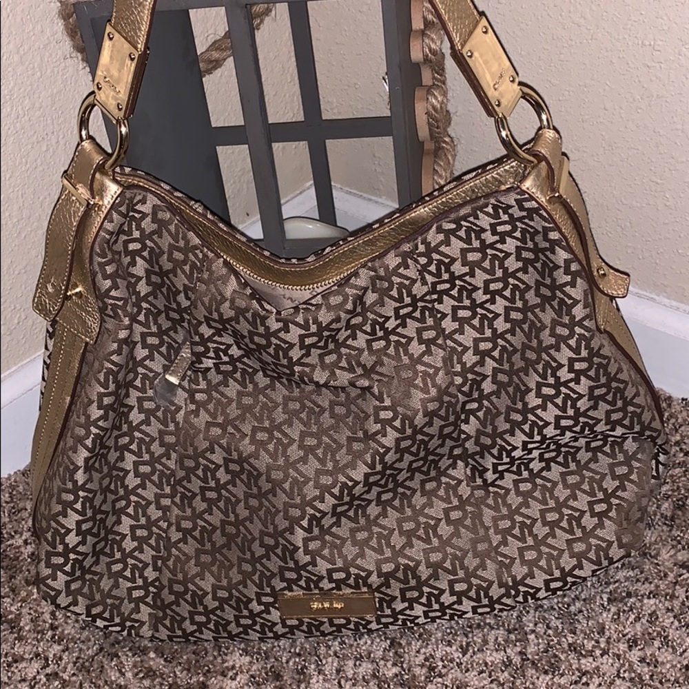 handbag DKNY